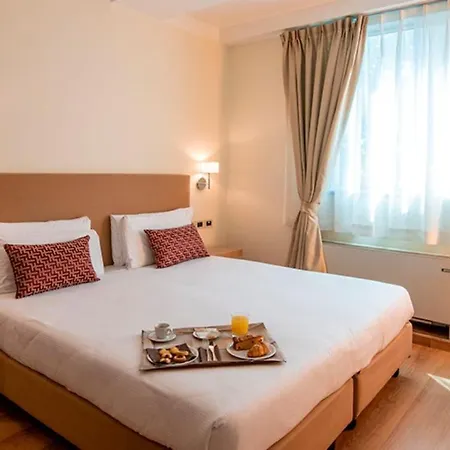 Jr Gigli Firenze Hotel 4*