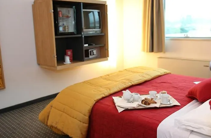 Miro' Hotel 4*